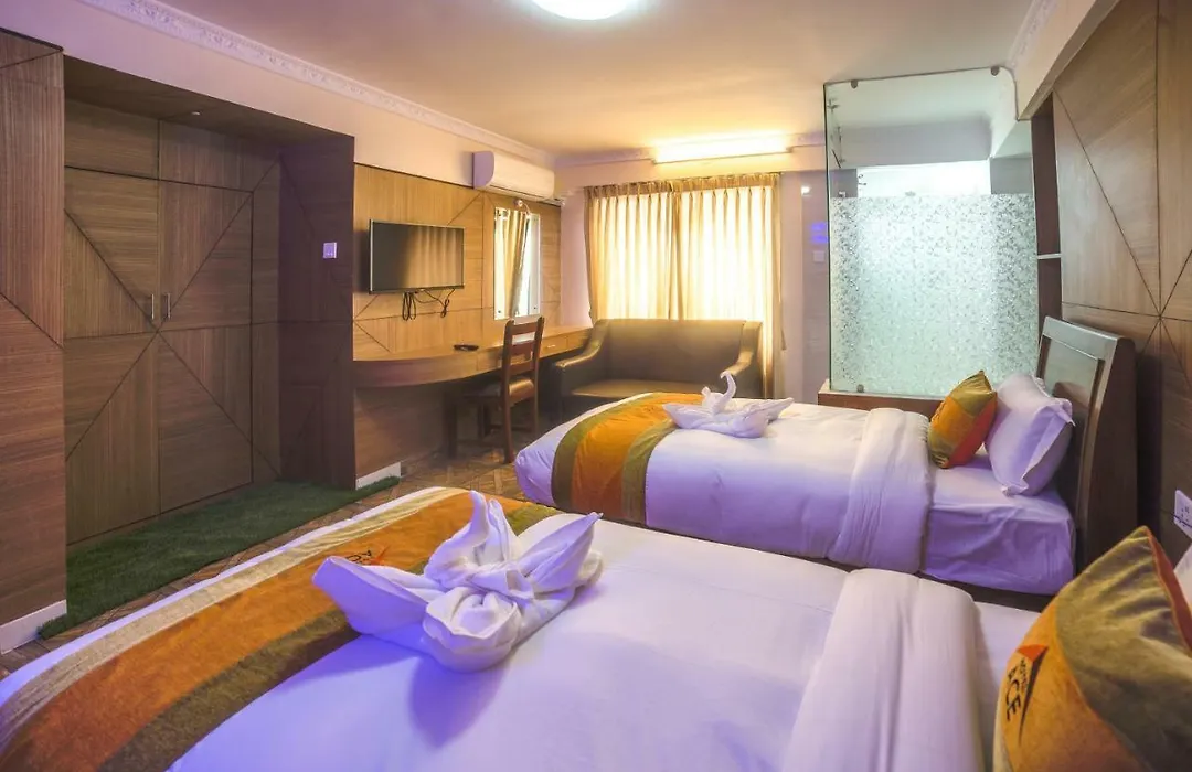 Hotel Ace-1
